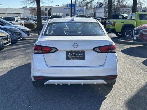 2025 Nissan Versa 1.6 SV