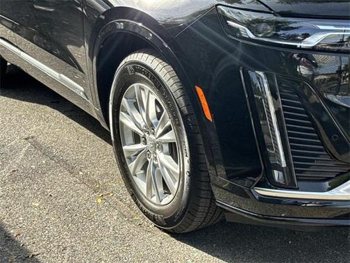 2022 Cadillac XT6 Luxury AWD