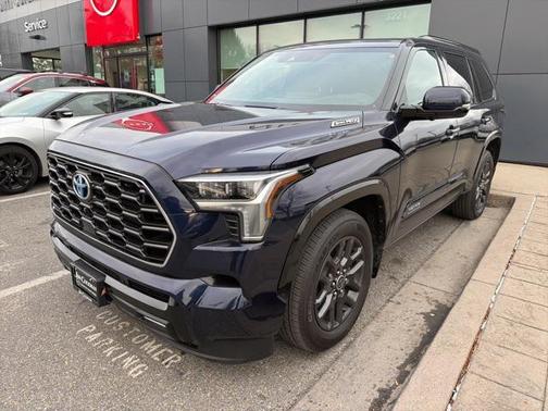 2023 Toyota Sequoia Platinum