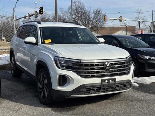 2024 Volkswagen Atlas 2.0T SE w/Technology 4MOTION