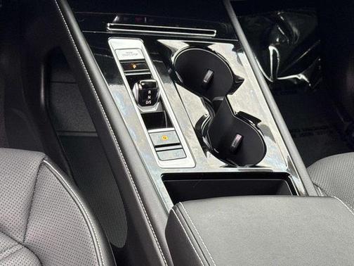 2024 Volkswagen Atlas 2.0T SE w/Technology 4MOTION