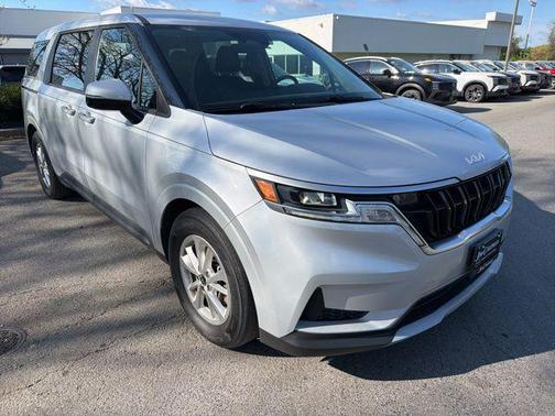 Silky Silver 2022 Kia Carnival LXS