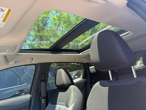 Canyon Bronze Metallic 2025 Nissan Kicks SV