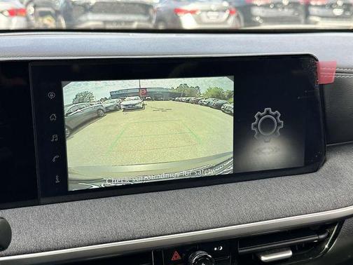 Canyon Bronze Metallic 2025 Nissan Kicks SV