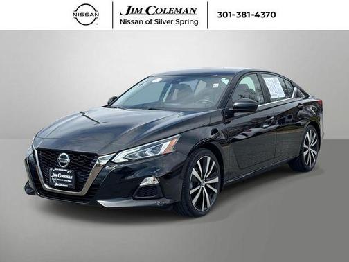 2022 Nissan Altima SR FWD