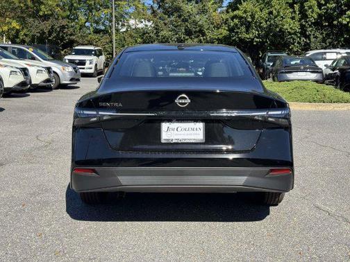 Super Black 2027 Nissan Sentra SV