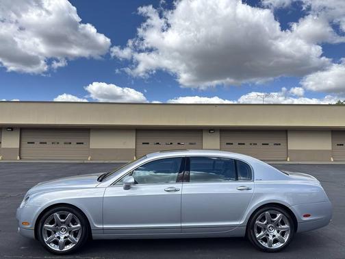 Silver Tempest 2006 Bentley Continental GT Base