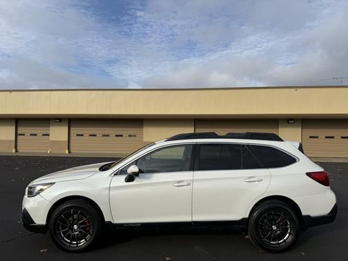 2018 Subaru Outback 3.6R Limited