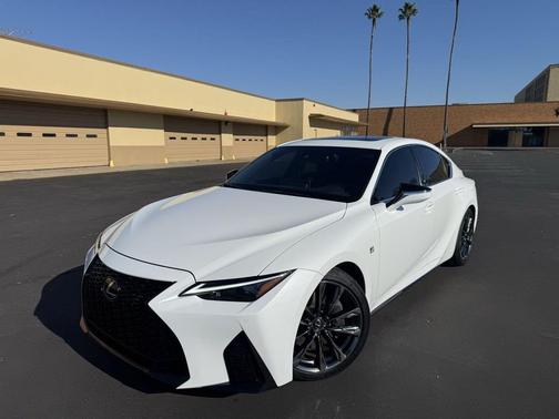 2022 Lexus IS 350 Base