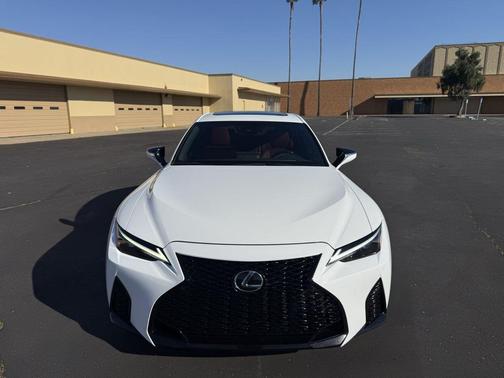 2022 Lexus IS 350 Base