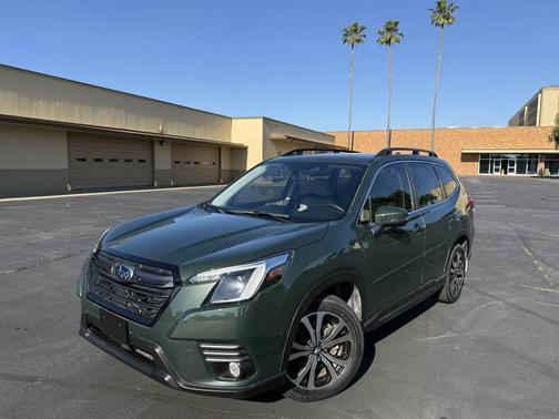 Cascade Green Silica 2022 Subaru Forester Limited