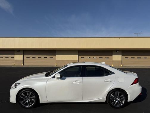 2019 Lexus IS 300 Base