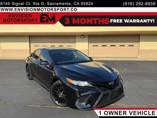 2020 Toyota Camry SE