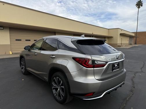 2022 Lexus RX 450h Base