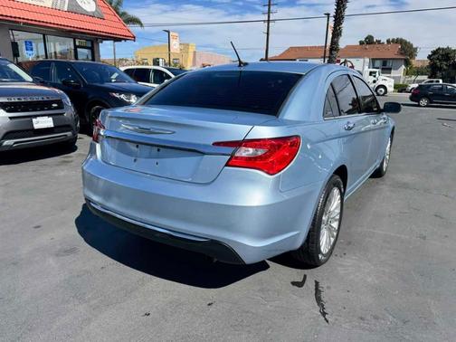 2012 Chrysler 200 Limited