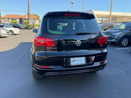 2016 Volkswagen Tiguan R-Line