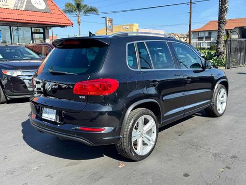 2016 Volkswagen Tiguan R-Line