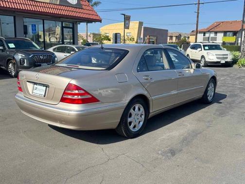 2001 Mercedes-Benz S-Class Base