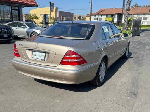 2001 Mercedes-Benz S-Class Base