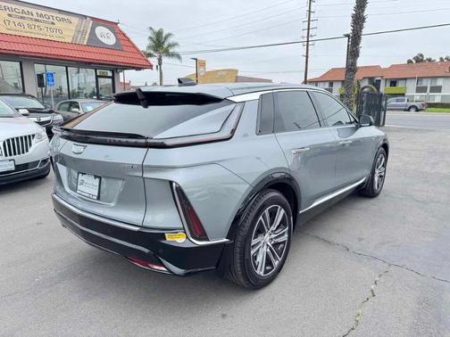 2024 Cadillac LYRIQ Luxury