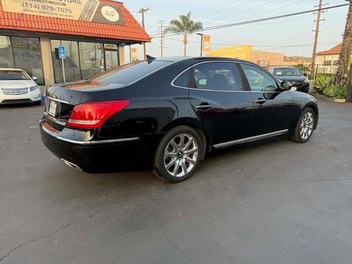 2012 Hyundai Equus Signature