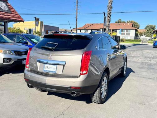 2011 Cadillac SRX Luxury Collection