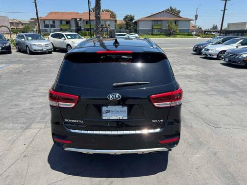 2017 Kia Sorento SX