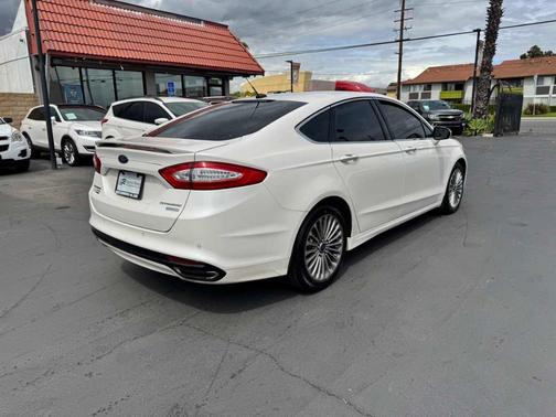 White Platinum Tri-Coat Metallic 2014 Ford Fusion Titanium
