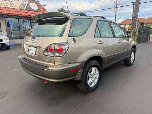 2002 Lexus RX 300 Base (A4)