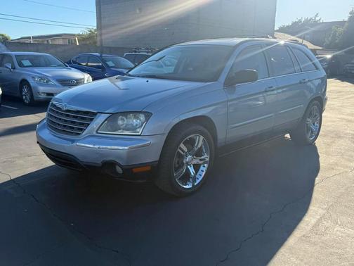 2005 Chrysler Pacifica Touring
