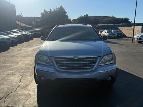 2005 Chrysler Pacifica Touring
