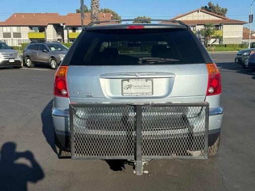 2005 Chrysler Pacifica Touring