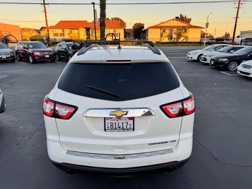 2014 Chevrolet Traverse LTZ
