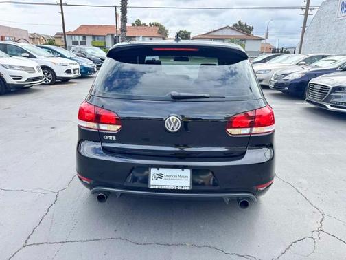 2011 Volkswagen GTI W/SUNROOF&NAVI