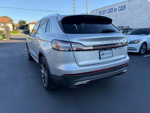 2019 Lincoln Nautilus Reserve