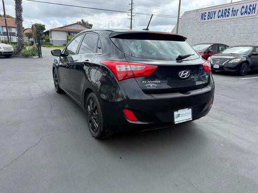 2016 Hyundai Elantra GT Base