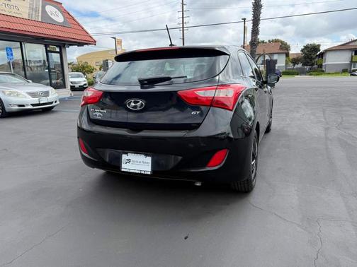 2016 Hyundai Elantra GT Base