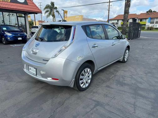 2015 Nissan Leaf S