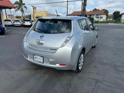 2015 Nissan Leaf S