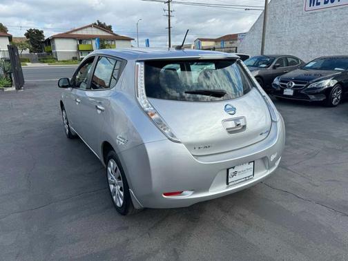 2015 Nissan Leaf S