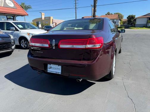 2011 Lincoln MKZ Hybrid Base