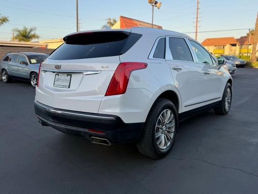 2017 Cadillac XT5 Luxury