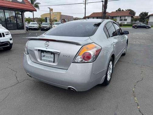 2010 Nissan Altima 2.5 S