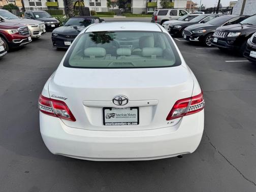 2011 Toyota Camry LE