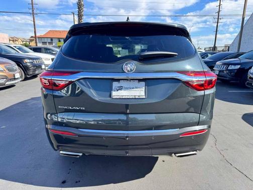 2020 Buick Enclave Essence