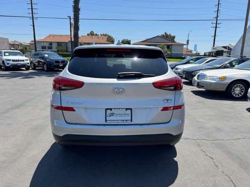 2020 Hyundai TUCSON SE