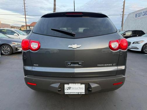 2010 Chevrolet Traverse LT