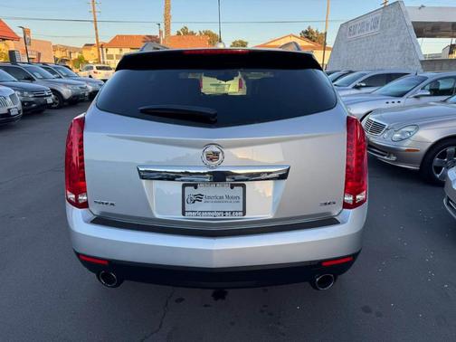 2016 Cadillac SRX Standard
