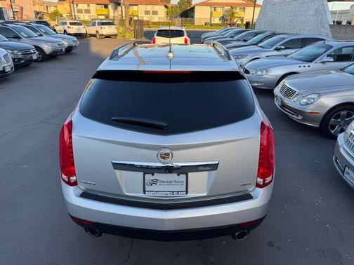 2016 Cadillac SRX Standard