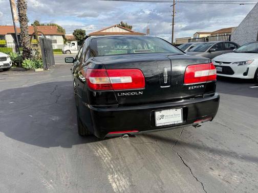 2006 Lincoln Zephyr Base (100B)